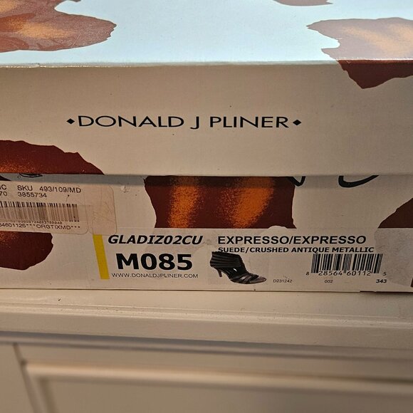 Donald Pliner Gladiator booties - Picture 3 of 10